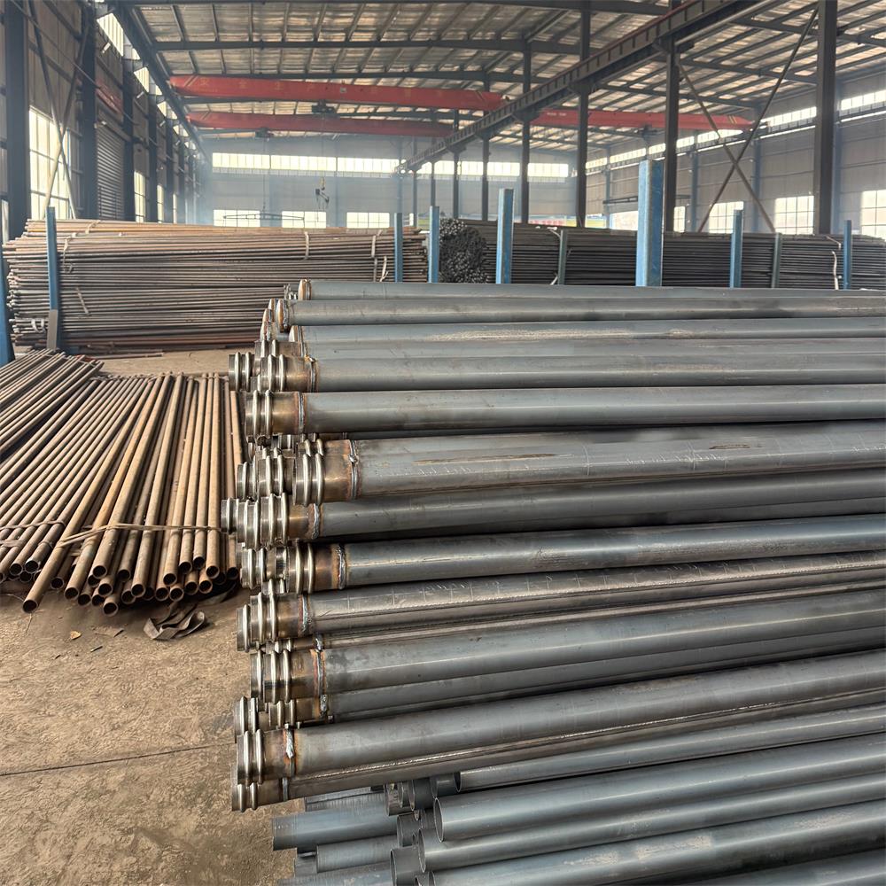 宝益德钢管商丘市销售处 厂区及加工车间